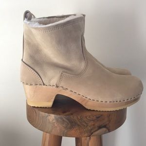 No.6 5” Sherling Clog Boots in Bone